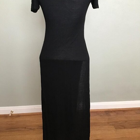 Black Maxi with Deep Side Slit - Picture 3 of 4